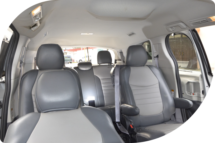 Interior de Sienna híbrida, foto 3